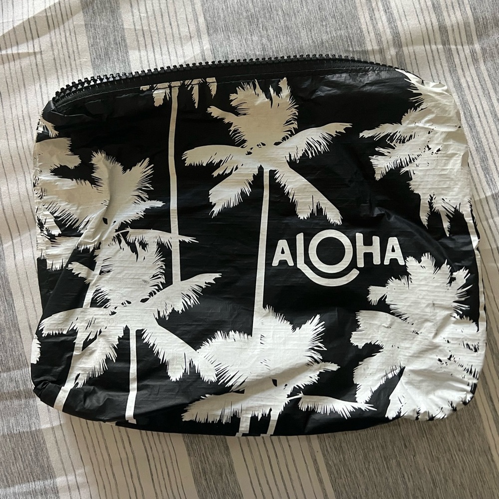 Aloha small pouch